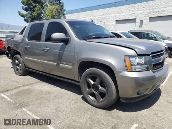 2007 Chevrolet Avalanche 3LT with VIN 3GNEC12017G248481, listed as a Copart auction lot 58093375 with 180,724 mi miles and Clean title. Bid and sale history available at DreamBid. Image 4.