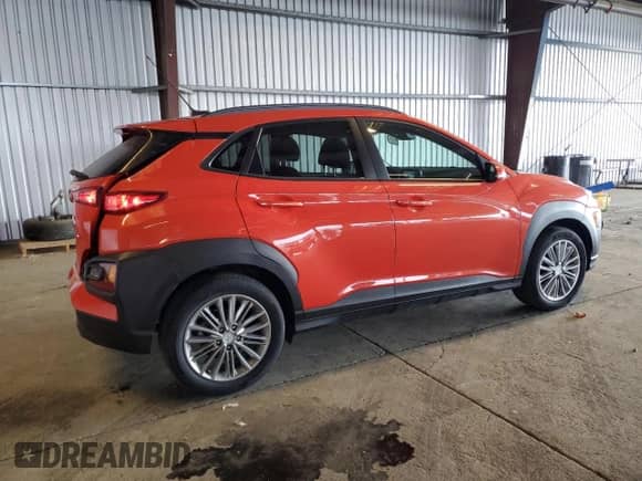 2019 Hyundai Kona SEL with VIN KM8K22AAXKU228293, listed as a Copart auction lot 70364475 with 37,435 mi miles and Salvage title. Bid and sale history available at DreamBid. Image 3.