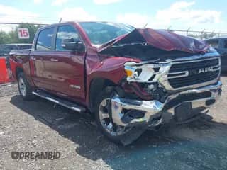 2019 Ram 1500 Big Horn z VIN 1C6SRFFT4KN895508, wystawiony jako IAAI lot #43048543 z przebiegiem 66 272 mil mil oraz . Historia ofert i sprzedaży dostępna na DreamBid. Obrazek 1.