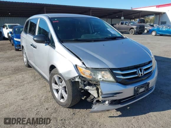 2014 Honda Odyssey LX с VIN 5FNRL5H22EB078211, выставлен на аукционе IAAI как лот 43221260 с пробегом 147 827 миль миль и . История ставок и продаж доступна на DreamBid. Изображение 6.