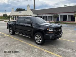 2017 Chevrolet Silverado 1500 LT z VIN 3GCPCREC9HG429108, wystawiony jako Copart lot #84987415 z przebiegiem 161 748 mil mil oraz Czysty tytuł • Clean title. Historia ofert i sprzedaży dostępna na DreamBid. Obrazek 1.