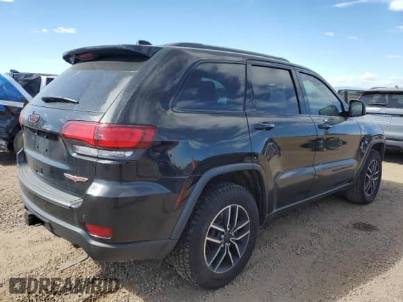 2021 Jeep Grand Cherokee Trailhawk z VIN 1C4RJFLG4MC582897, wystawiony jako Copart lot #71929425 z przebiegiem 44 437 mil mil oraz Szkoda całkowita • Salvage title. Historia ofert i sprzedaży dostępna na DreamBid. Obrazek 3.