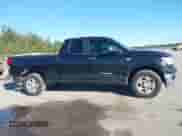 2008 Toyota Tundra z VIN 5TBRT54148S459113, wystawiony jako IAAI lot #43473949 z przebiegiem 145 326 mil mil oraz . Historia ofert i sprzedaży dostępna na DreamBid. Obrazek 13.