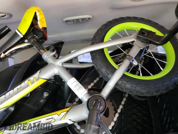 2015 Dodge Journey SE с VIN 3C4PDCAB9FT659369, выставлен на аукционе Copart как лот 81892475 с пробегом Не указан миль и Чистый • Clean title. История ставок и продаж доступна на DreamBid. Изображение 10.