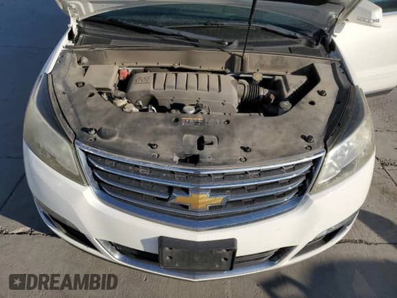2014 Chevrolet Traverse LT with VIN 1GNKVGKD5EJ279084, listed as a Copart auction lot 80495165 with 110,711 mi miles and Salvage title. Bid and sale history available at DreamBid. Image 12.