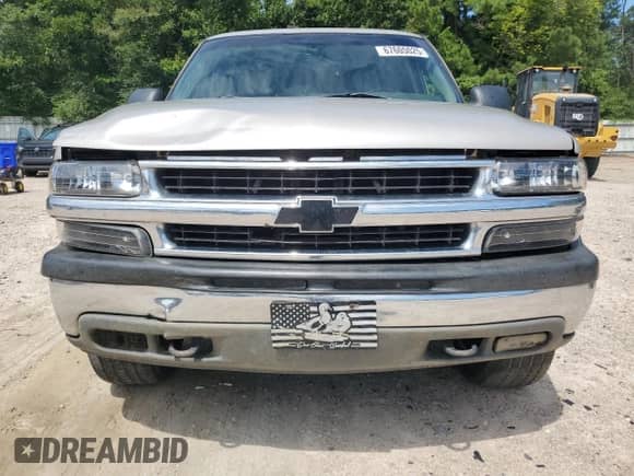 2004 Chevrolet Tahoe LT with VIN 1GNEK13T94J262148, listed as a Copart auction lot 67605025 with 321,589 mi miles and Salvage title. Bid and sale history available at DreamBid. Image 5.