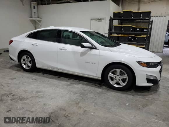 2023 Chevrolet Malibu LT z VIN 1G1ZD5ST7PF177984, wystawiony jako Copart lot #82151245 z przebiegiem Nie podano mil oraz Szkoda całkowita • Salvage title. Historia ofert i sprzedaży dostępna na DreamBid. Obrazek 4.