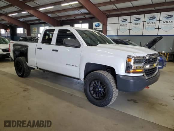 2016 Chevrolet Silverado 1500 Work Truck z VIN 1GCVKNEC3GZ259703, wystawiony jako Copart lot #89856815 z przebiegiem 132 943 mil mil oraz Czysty tytuł • Clean title. Historia ofert i sprzedaży dostępna na DreamBid. Obrazek 4.