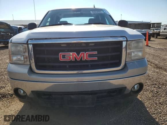 2008 GMC Sierra 1500 SL with VIN 2GTEK13C181291264, listed as a Copart auction lot 63838965 with 121,611 mi miles and Salvage title. Bid and sale history available at DreamBid. Image 5.