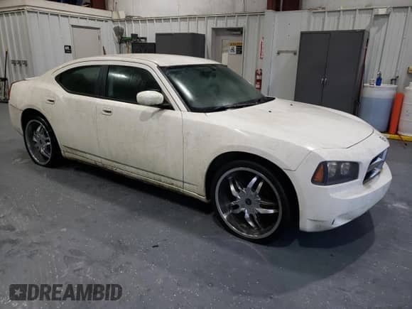 2010 Dodge Charger с VIN 2B3CA4CD9AH143740, выставлен на аукционе Copart как лот 68916094 с пробегом 110 325 миль миль и Чистый • Clean title. История ставок и продаж доступна на DreamBid. Изображение 4.