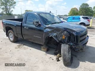 2012 Chevrolet Silverado 1500 Work Truck с VIN 1GCNKPE04CZ230304, выставлен на аукционе IAAI как лот 40220094 с пробегом 189 823 миль миль и . История ставок и продаж доступна на DreamBid. Изображение 1.