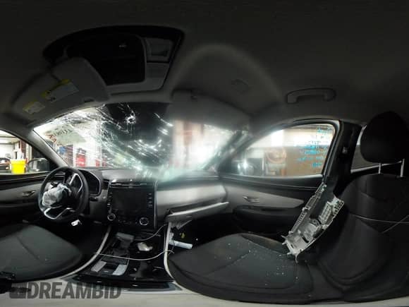 2022 Hyundai Tucson SEL with VIN 5NMJBCAEXNH048557, listed as a IAAI auction lot 43398311 with 19,872 mi miles and . Bid and sale history available at DreamBid. Image 18.