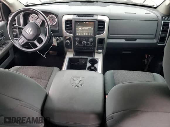 2015 Ram 1500 Big Horn с VIN 1C6RR6LM5FS709302, выставлен на аукционе Copart как лот 81156545 с пробегом 159 505 миль миль и Списание • Salvage title. История ставок и продаж доступна на DreamBid. Изображение 8.