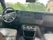 2021 Chevrolet Express Passenger LS с VIN 1GAZGNFPXM1170072, выставлен на аукционе Copart как лот 64797015 с пробегом 273 908 миль миль и Чистый • Clean title. История ставок и продаж доступна на DreamBid. Изображение 8.
