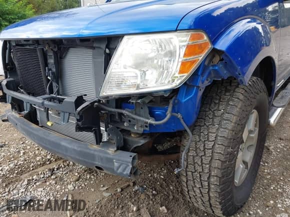 2013 Nissan Frontier SV with VIN 1N6AD0EVXDN735930, listed as a IAAI auction lot 43289388 with 26,855 mi miles and . Bid and sale history available at DreamBid. Image 6.