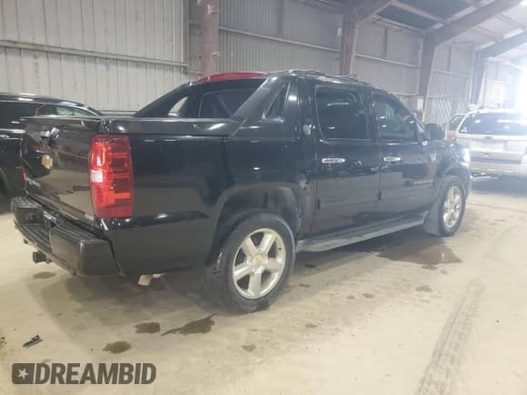2013 Chevrolet Avalanche LT с VIN 3GNMCFE07DG148109, выставлен на аукционе Copart как лот 81729745 с пробегом Не указан миль и Чистый • Clean title. История ставок и продаж доступна на DreamBid. Изображение 3.