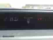 2015 Toyota Prius One z VIN JTDKDTB34F1088656, wystawiony jako IAAI lot #42437290 z przebiegiem 147 044 mil mil oraz . Historia ofert i sprzedaży dostępna na DreamBid. Obrazek 7.