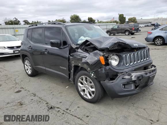 2018 Jeep Renegade Latitude with VIN ZACCJABB2JPH97457, listed as a Copart auction lot 84994015 with 60,121 mi miles and Salvage title. Bid and sale history available at DreamBid. Image 4.