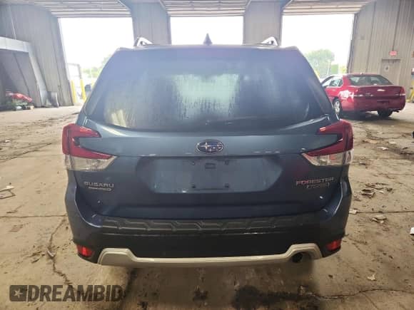 2020 Subaru Forester Touring with VIN JF2SKAXC3LH508561, listed as a Copart auction lot 81679415 with 29,132 mi miles and Salvage title. Bid and sale history available at DreamBid. Image 6.