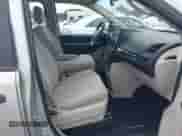 2012 Dodge Grand Caravan SE z VIN 2C4RDGBG8CR199033, wystawiony jako IAAI lot #43220256 z przebiegiem 64 711 mil mil oraz . Historia ofert i sprzedaży dostępna na DreamBid. Obrazek 5.