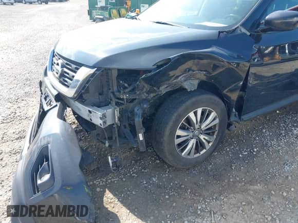 2019 Nissan Pathfinder SV with VIN 5N1DR2MM4KC617365, listed as a IAAI auction lot 42594500 with 126,643 mi miles and . Bid and sale history available at DreamBid. Image 6.