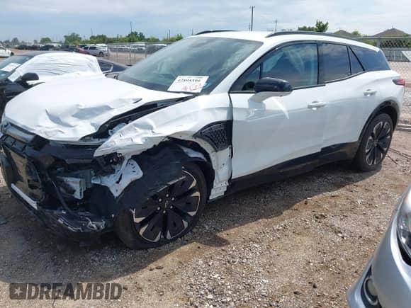 2024 Chevrolet Blazer EV eAWD RS с VIN 3GNKDCRJ6RS125639, выставлен на аукционе IAAI как лот 42895399 с пробегом 9 367 миль миль и . История ставок и продаж доступна на DreamBid. Изображение 2.