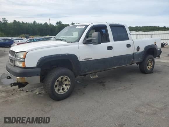 2003 Chevrolet Silverado 2500HD LS с VIN 1GCHK23U93F166543, выставлен на аукционе Copart как лот 69446585 с пробегом 208 698 миль миль и Чистый • Clean title. История ставок и продаж доступна на DreamBid. Изображение 1.