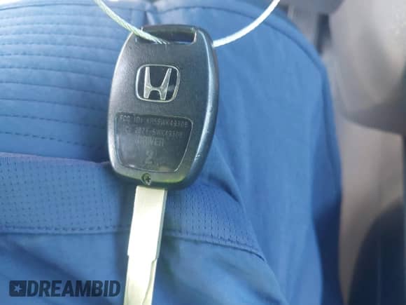 2009 Honda Pilot Touring with VIN 5FNYF488X9B023366, listed as a IAAI auction lot 43068300 with 210,590 mi miles and . Bid and sale history available at DreamBid. Image 11.