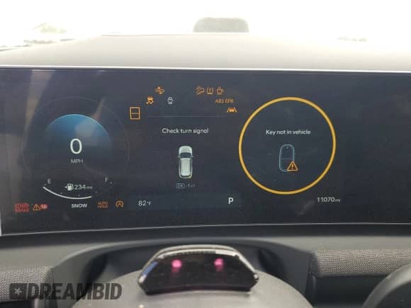 2025 Hyundai Tucson Limited с VIN 5NMJECDE0SH452983, выставлен на аукционе Copart как лот 69807825 с пробегом 11 070 миль миль и Списание • Salvage title. История ставок и продаж доступна на DreamBid. Изображение 9.