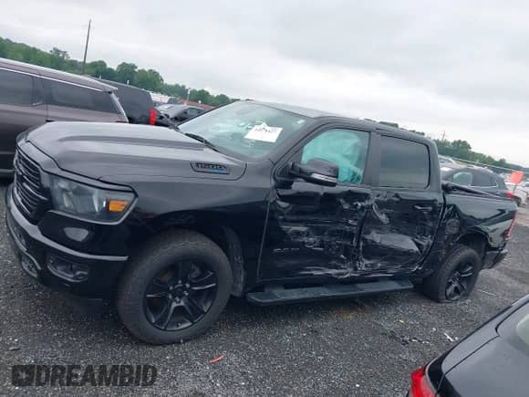 2021 Ram 1500 Big Horn z VIN 1C6SRFFTXMN654202, wystawiony jako IAAI lot #42699427 z przebiegiem 39 901 mil mil oraz . Historia ofert i sprzedaży dostępna na DreamBid. Obrazek 14.