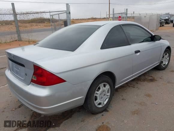 2002 Honda Civic with VIN 1HGEM21222L066980, listed as a IAAI auction lot 41952740 with 68,818 mi miles and . Bid and sale history available at DreamBid. Image 4.