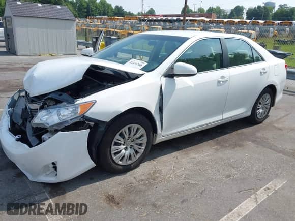 2012 Toyota Camry L z VIN 4T1BF1FKXCU545704, wystawiony jako IAAI lot #42434260 z przebiegiem 143 572 mil mil oraz . Historia ofert i sprzedaży dostępna na DreamBid. Obrazek 19.