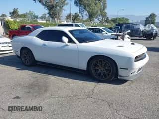2019 Dodge Challenger R/T Scat Pack with VIN 2C3CDZFJ6KH521958, listed as a IAAI auction lot 42673316 with 97,409 mi miles and . Bid and sale history available at DreamBid. Image 1.