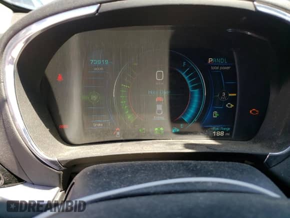 2017 Chevrolet Volt Premier z VIN 1G1RB6S58HU101054, wystawiony jako Copart lot #47995233 z przebiegiem 73 919 mil mil oraz . Historia ofert i sprzedaży dostępna na DreamBid. Obrazek 9.