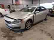 2016 Volvo S60 T5 Drive-E Premier z VIN YV126MFK7G2409287, wystawiony jako IAAI lot #42359026 z przebiegiem 51 495 mil mil oraz . Historia ofert i sprzedaży dostępna na DreamBid. Obrazek 17.