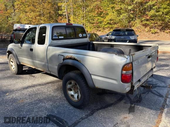 2004 Toyota Tacoma с VIN 5TEWM72NX4Z325860, выставлен на аукционе Copart как лот 90104865 с пробегом 309 267 миль миль и Чистый • Clean title. История ставок и продаж доступна на DreamBid. Изображение 3.