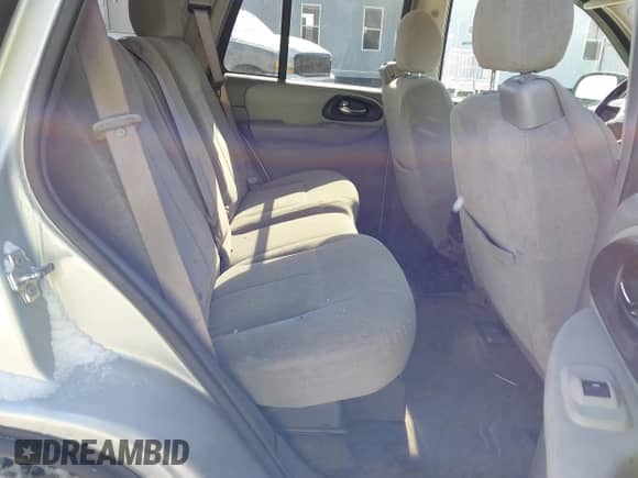 2007 Chevrolet TrailBlazer LT с VIN 1GNDT13SX72132832, выставлен на аукционе IAAI как лот 41606559 с пробегом 120 851 миль миль и . История ставок и продаж доступна на DreamBid. Изображение 8.