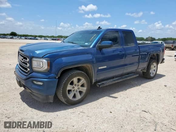 2018 GMC Sierra 1500 z VIN 1GTR1LEC8JZ169219, wystawiony jako Copart lot #63838975 z przebiegiem 91 685 mil mil oraz Szkoda całkowita • Salvage title. Historia ofert i sprzedaży dostępna na DreamBid. Obrazek 1.