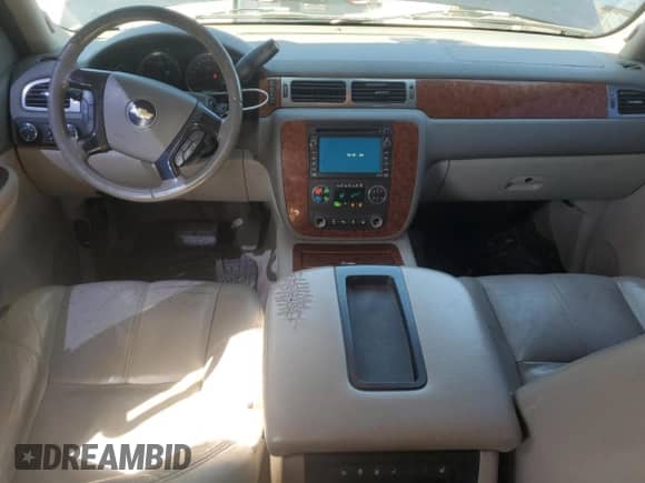 2007 Chevrolet Tahoe LS with VIN 1GNFK13057J382947, listed as a Copart auction lot 52784125 with 264,014 mi miles and Salvage title. Bid and sale history available at DreamBid. Image 8.