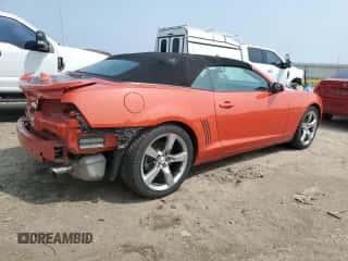 2011 Chevrolet Camaro 2LT z VIN 2G1FC3DD4B9173439, wystawiony jako Copart lot #71476645 z przebiegiem 51 371 mil mil oraz Szkoda całkowita • Salvage title. Historia ofert i sprzedaży dostępna na DreamBid. Obrazek 3.