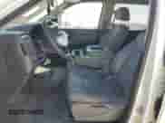 2019 Chevrolet Silverado 2500HD Work Truck z VIN 1GC1KREG8KF109055, wystawiony jako Copart lot #75825714 z przebiegiem 67 394 mil mil oraz Szkoda całkowita • Salvage title. Historia ofert i sprzedaży dostępna na DreamBid. Obrazek 7.