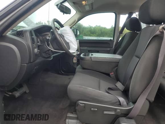 2011 Chevrolet Silverado 2500HD LT с VIN 1GC2KXCG1BZ278439, выставлен на аукционе Copart как лот 59186535 с пробегом 106 820 миль миль и Списание • Salvage title. История ставок и продаж доступна на DreamBid. Изображение 7.