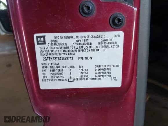 2004 GMC Sierra 1500 SLE z VIN 2GTEK13T641428743, wystawiony jako IAAI lot #42582935 z przebiegiem 230 805 mil mil oraz . Historia ofert i sprzedaży dostępna na DreamBid. Obrazek 9.