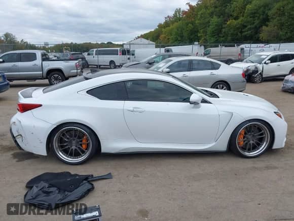 2015 Lexus RC F z VIN JTHHP5BC7F5004527, wystawiony jako IAAI lot #43385098 z przebiegiem 77 857 mil mil oraz . Historia ofert i sprzedaży dostępna na DreamBid. Obrazek 14.