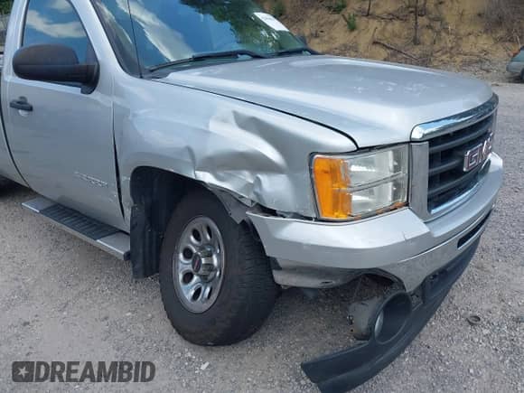 2011 GMC Sierra 1500 Work Truck z VIN 1GTN2TEA3BZ254142, wystawiony jako IAAI lot #42864084 z przebiegiem 138 305 mil mil oraz . Historia ofert i sprzedaży dostępna na DreamBid. Obrazek 6.
