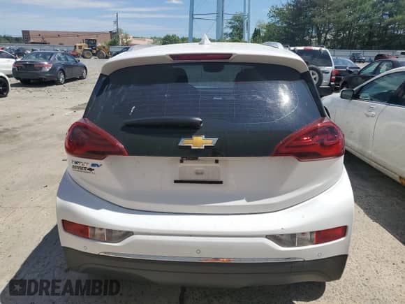 2021 Chevrolet Bolt EV Premier с VIN 1G1FZ6S04M4104157, выставлен на аукционе Copart как лот 57440175 с пробегом 100 236 миль миль и Списание • Salvage title. История ставок и продаж доступна на DreamBid. Изображение 6.