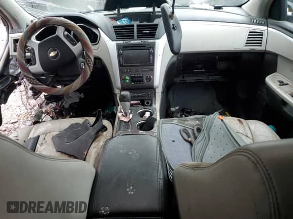 2009 Chevrolet Traverse LTZ z VIN 1GNER33D69S165443, wystawiony jako Copart lot #67540804 z przebiegiem Nie podano mil oraz Szkoda całkowita • Salvage title. Historia ofert i sprzedaży dostępna na DreamBid. Obrazek 8.