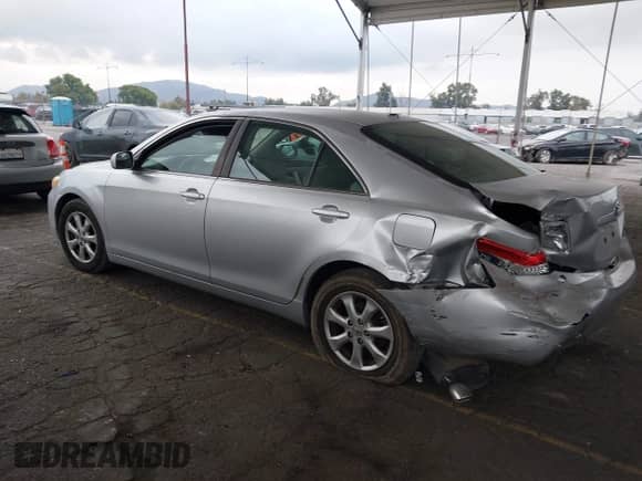 2011 Toyota Camry LE with VIN JTNBK3EK7B3050728, listed as a IAAI auction lot 43310505 with 182,973 mi miles and . Bid and sale history available at DreamBid. Image 3.