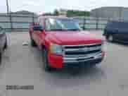 2011 Chevrolet Silverado 1500 LT z VIN 1GCRCSEA6BZ180465, wystawiony jako IAAI lot #42301380 z przebiegiem 80 825 mil mil oraz . Historia ofert i sprzedaży dostępna na DreamBid. Obrazek 1.