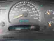 2004 Chevrolet Suburban LS z VIN 1GNFK16Z14J153087, wystawiony jako IAAI lot #39955992 z przebiegiem 243 415 mil mil oraz . Historia ofert i sprzedaży dostępna na DreamBid. Obrazek 7.